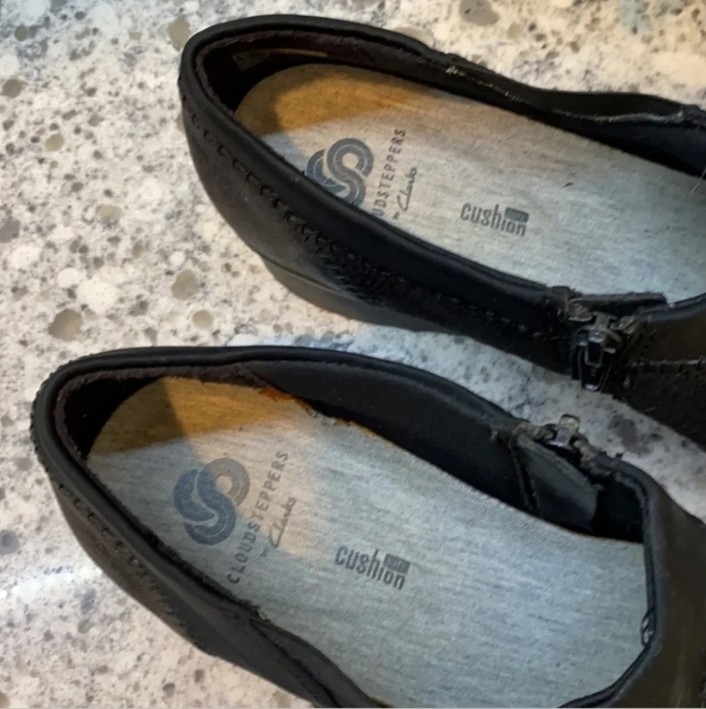 Clarks Womens Caddell Denali wedge shoes Black women’s size 9